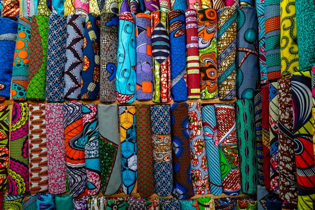 Batakari Remix: a modern smock collection