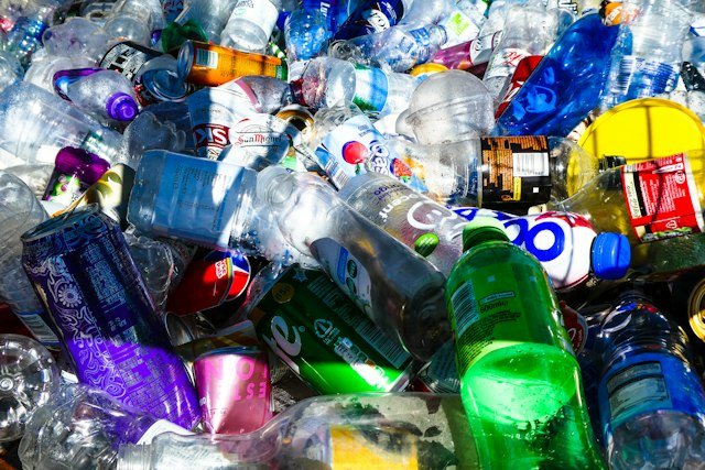 Plastic-to-paving: turning waste into floor tiles